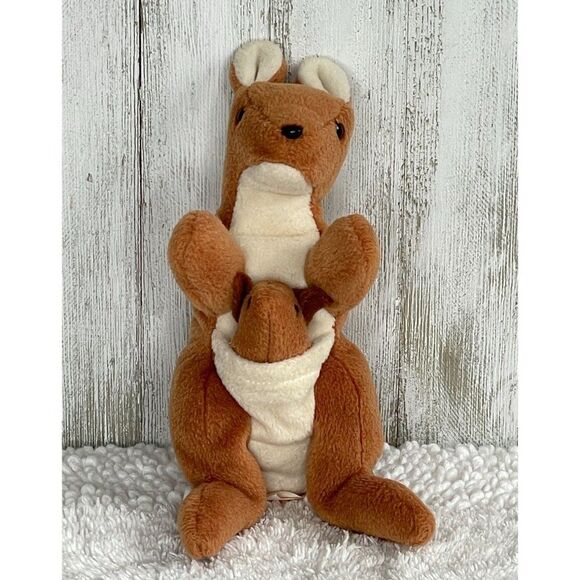 Ty The Beanie Babies Collection “POUCH” The Kangaroo 1996 Retired - Picture 1 of 6